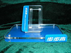 圣和有机玻璃专业制作电子产品展示架，提升产品展示效果